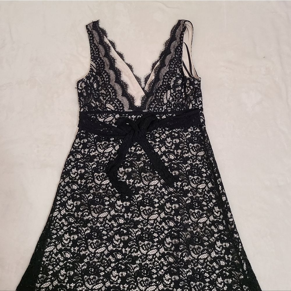 WHBM black lace dress size 10 - Picture 6 of 14